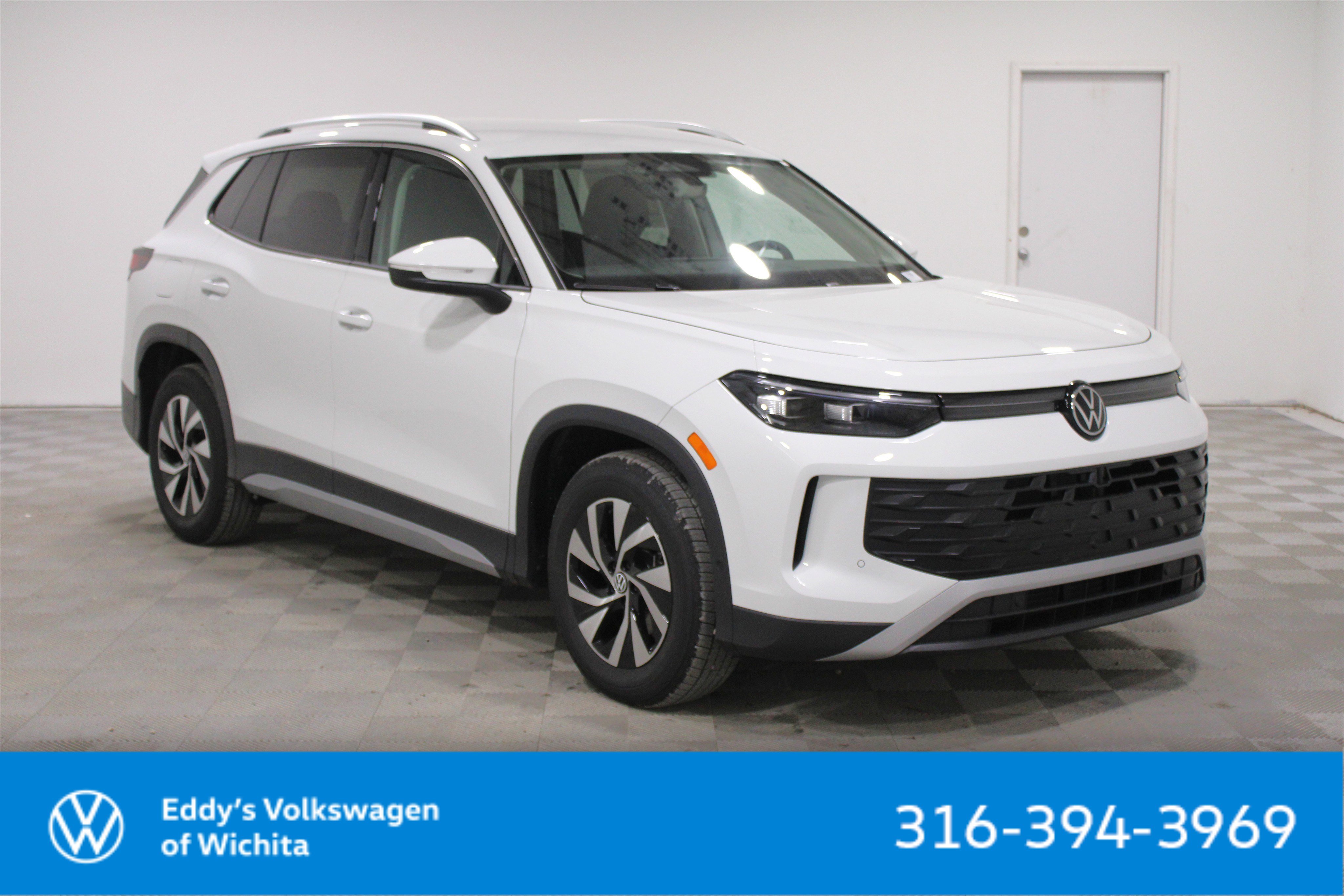2026 Volkswagen Tiguan S's photo