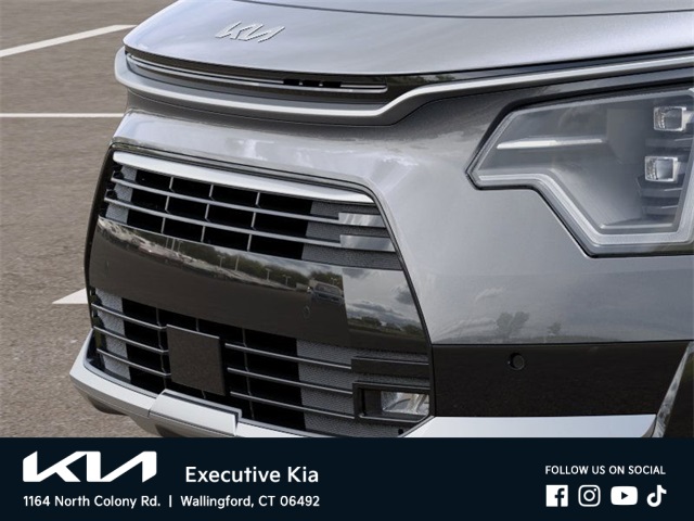 2025 Kia Niro Plug-In Hybrid SX Touring photo 7