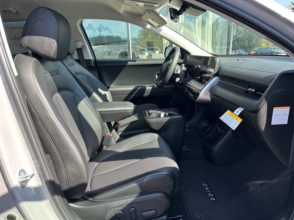 2025 Hyundai Ioniq 5 SEL photo 28