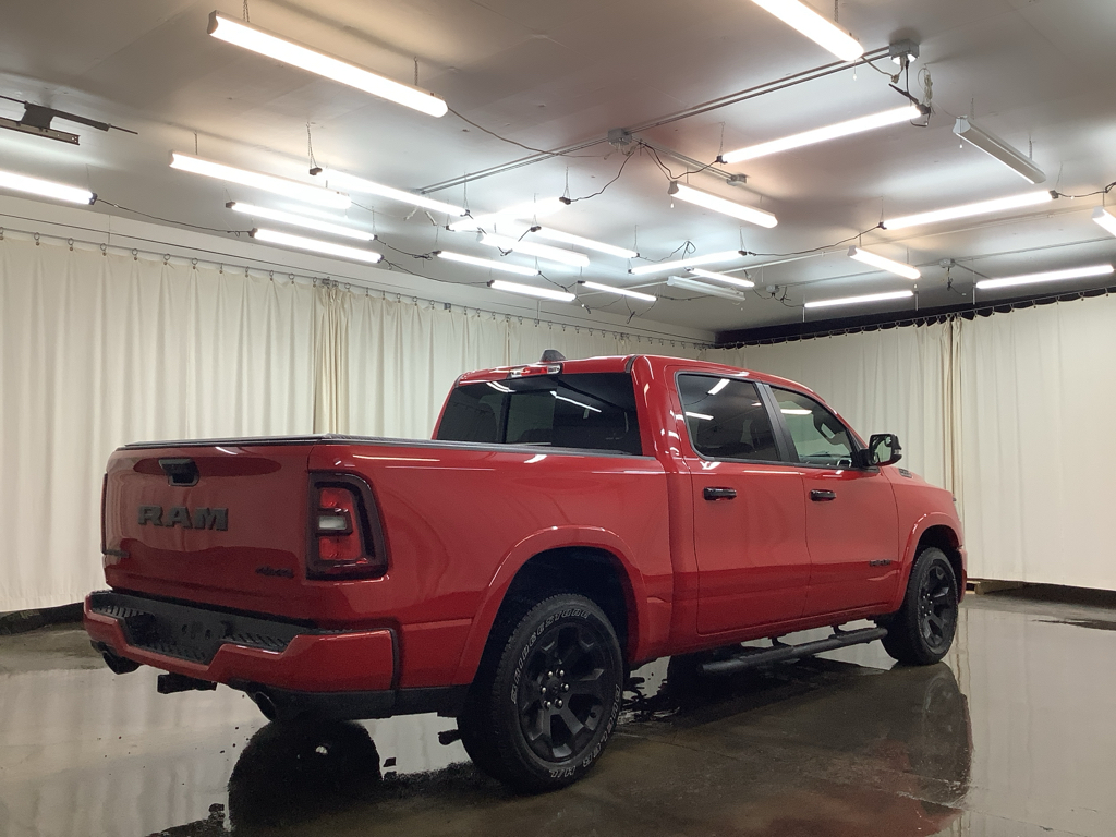 2025 Ram 1500 Big Horn photo 4