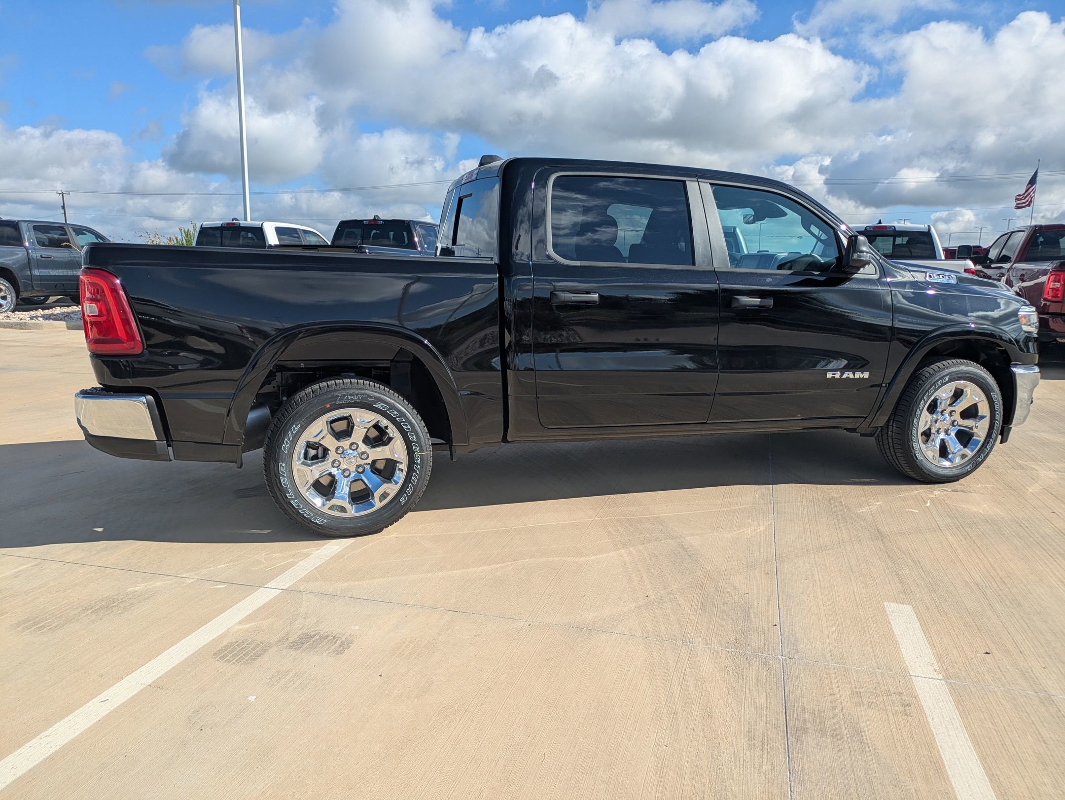 2026 Ram 1500 Limited photo 2
