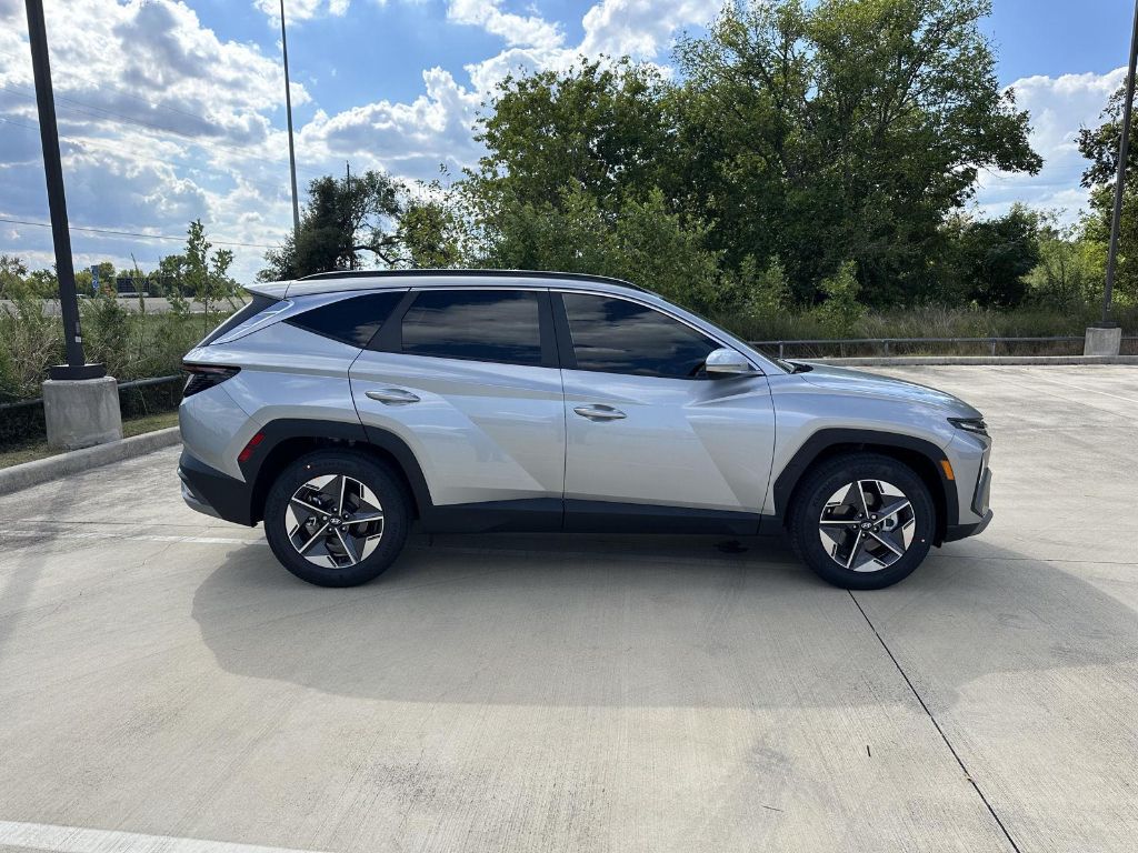 2026 Hyundai Tucson SEL Convenience photo 4
