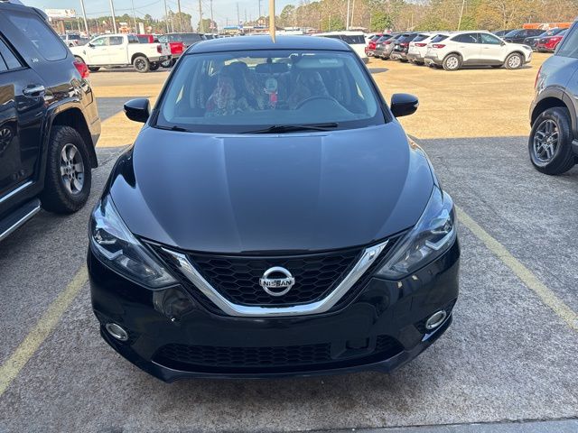 2019 Nissan Sentra SR's photo