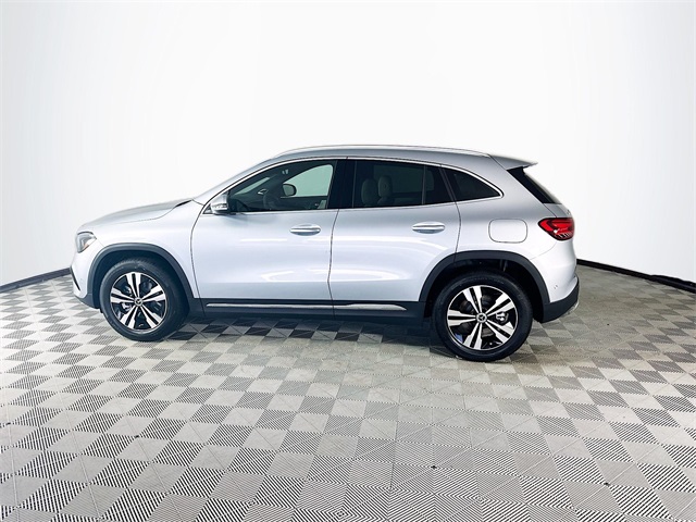 2026 Mercedes Benz GLA 250 photo 4