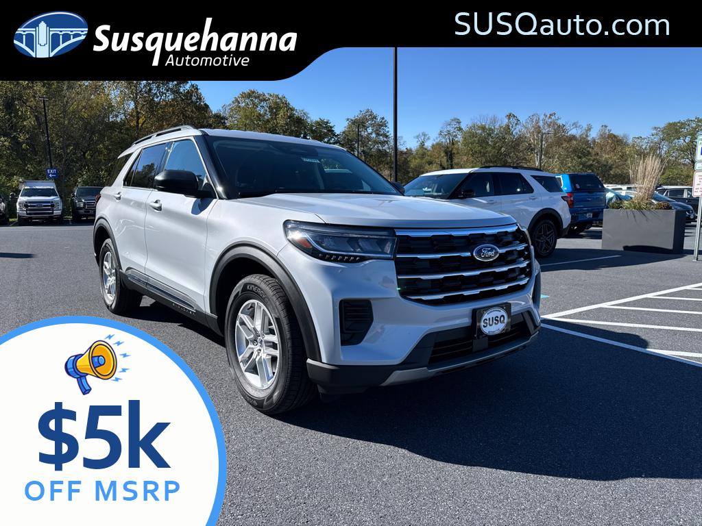 2025 Ford Explorer Active's photo