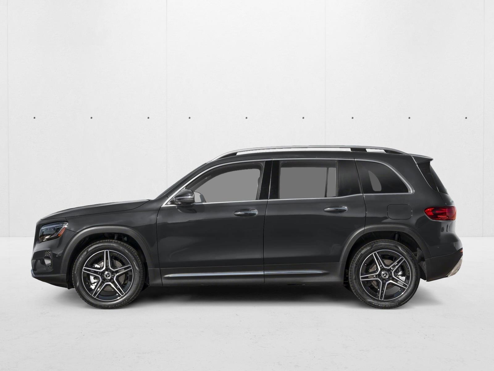 2025 Mercedes Benz GLB 250 4MATIC photo 2