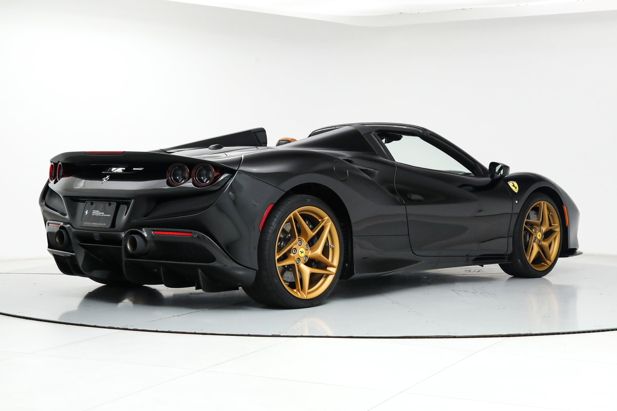 2023 Ferrari F8 Spider photo 3