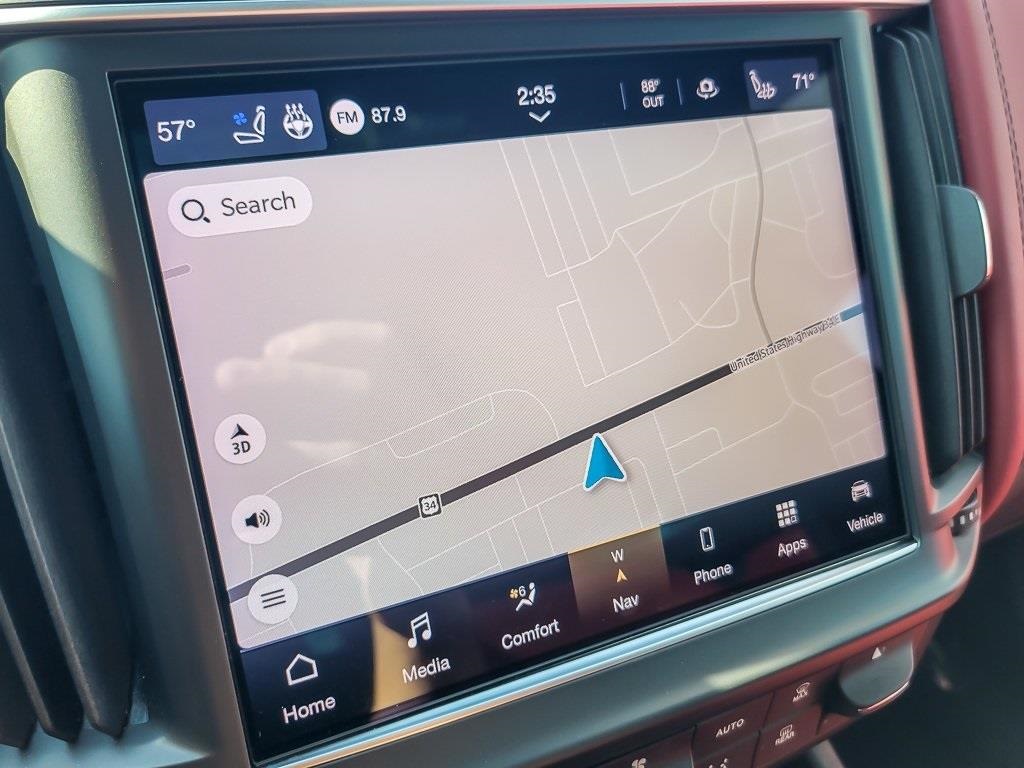 2021 Maserati Levante Base photo 15