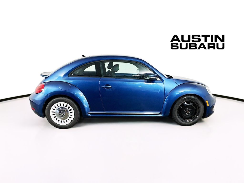 2016 Volkswagen Beetle 1.8T SE photo 6