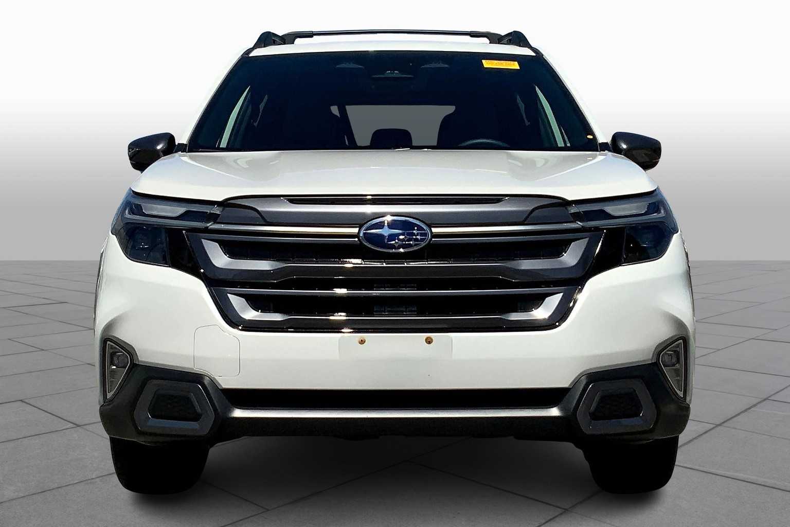 2025 Subaru Forester Limited photo 3