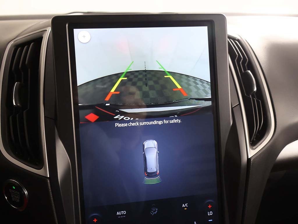 2024 Ford Edge SEL photo 38