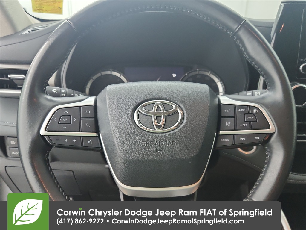 2024 Toyota Highlander LE photo 21