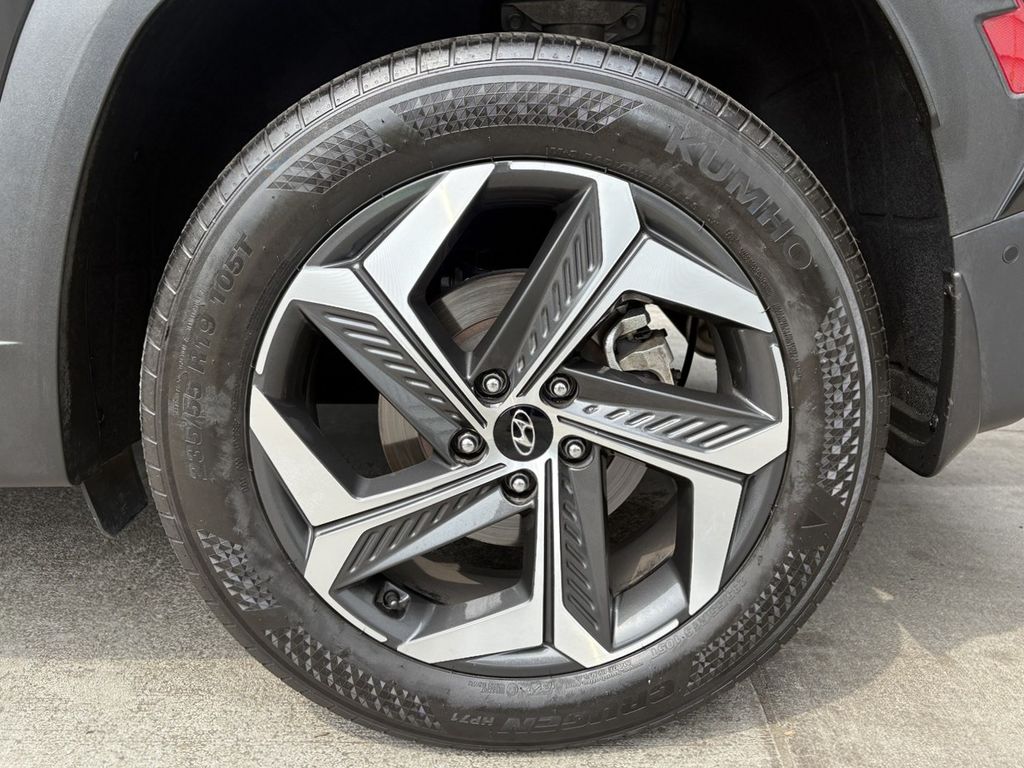 2023 Hyundai Tucson Limited photo 12