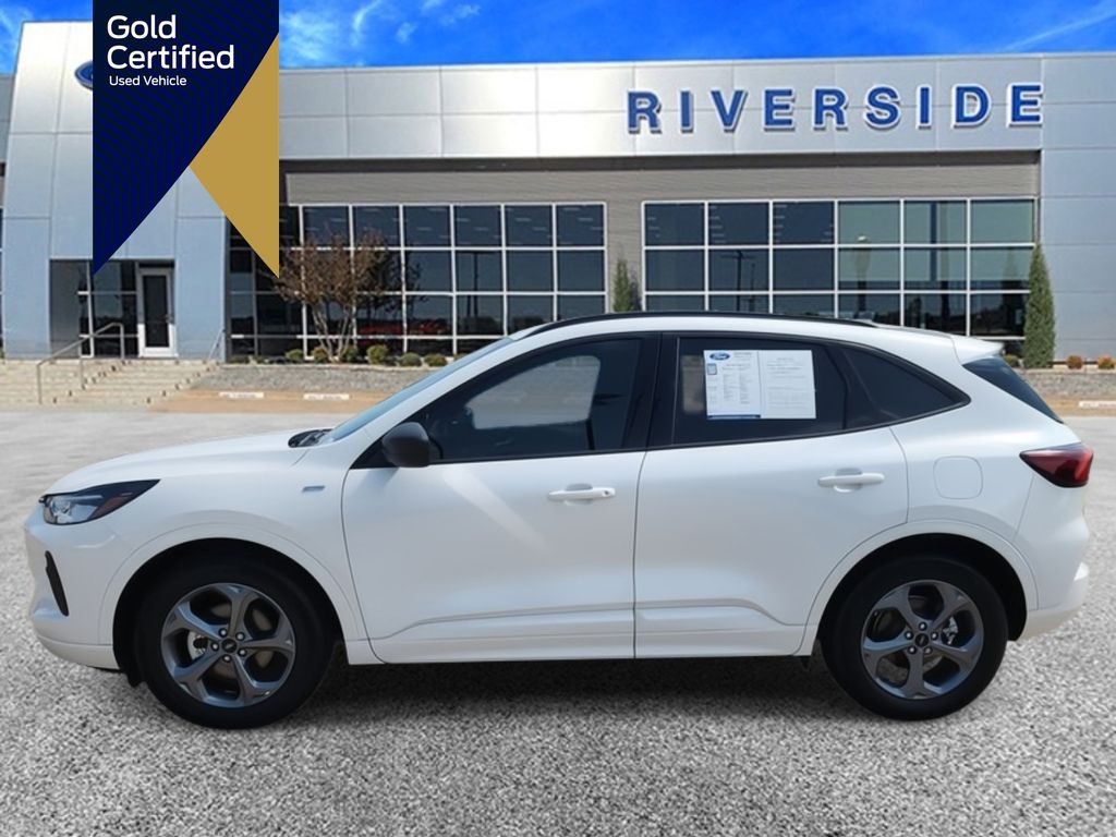 2024 Ford Escape ST-Line photo 7