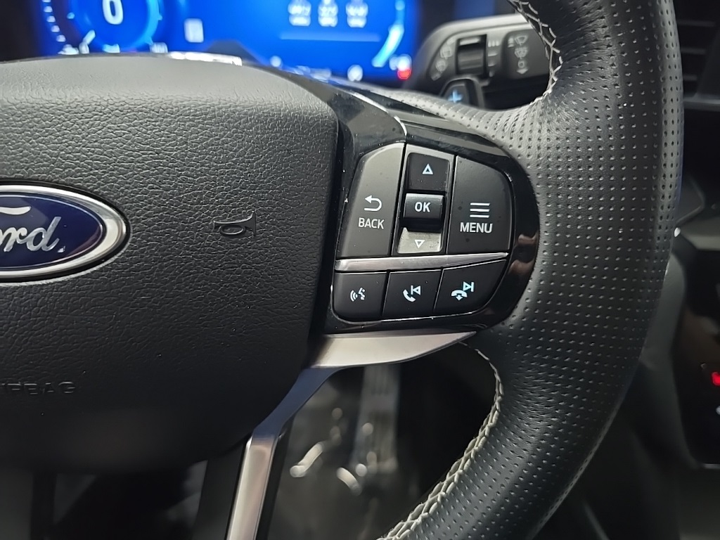 2021 Ford Explorer ST photo 21