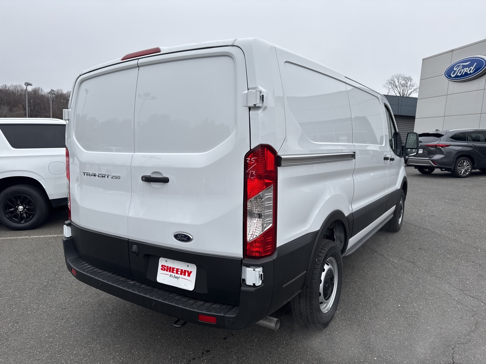 2024 Ford Transit photo 7