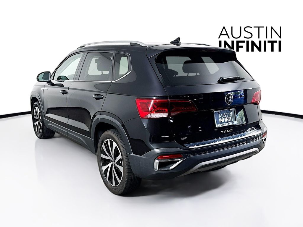 2022 Volkswagen Taos SE photo 5