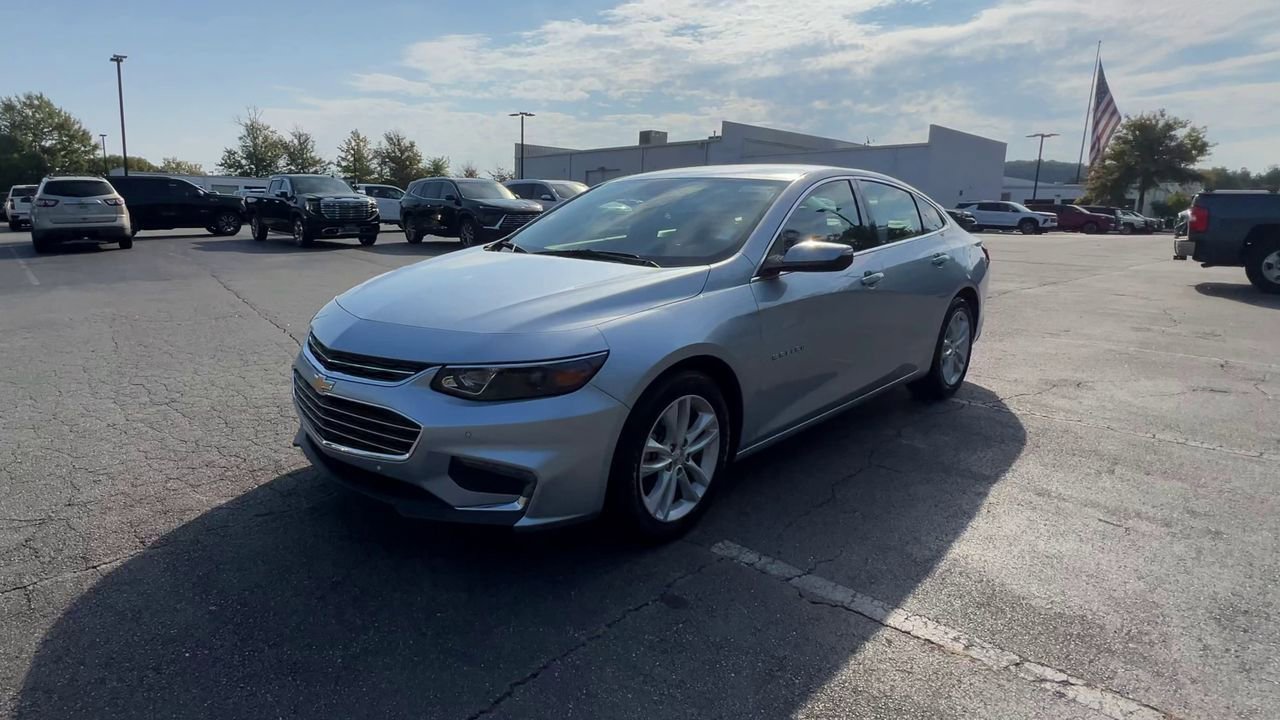 2018 Chevrolet Malibu 1LT photo 4
