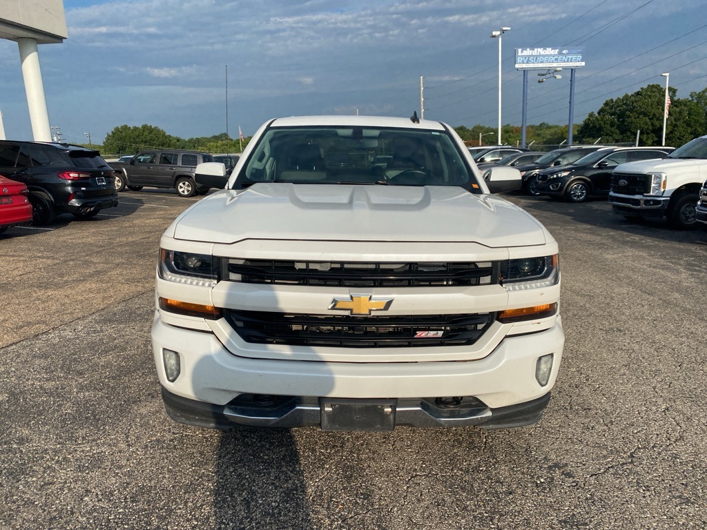 Used 2017 Chevrolet Silverado 1500 LT Z71 with VIN 3GCUKREC5HG215125 for sale in Kansas City