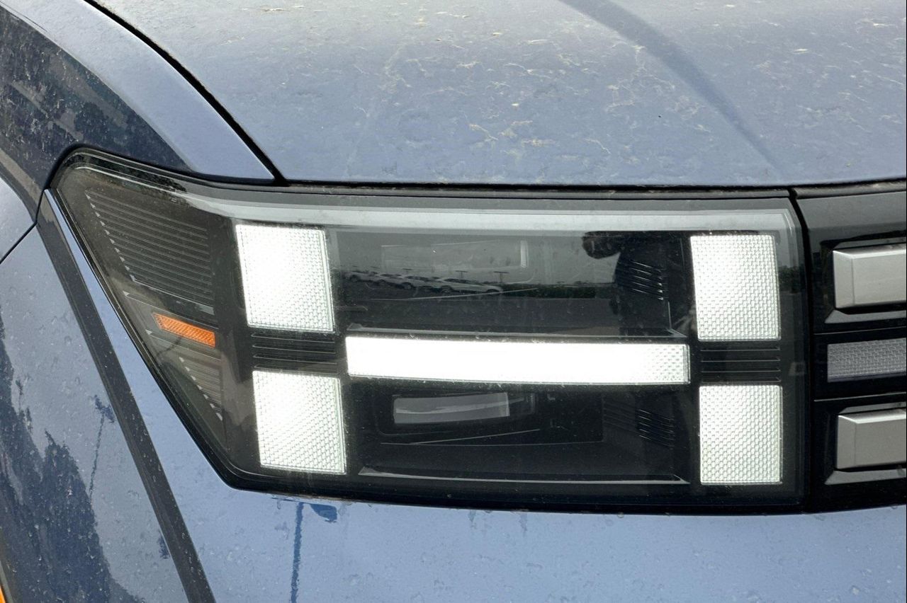 2025 Hyundai Santa Fe SEL photo 29