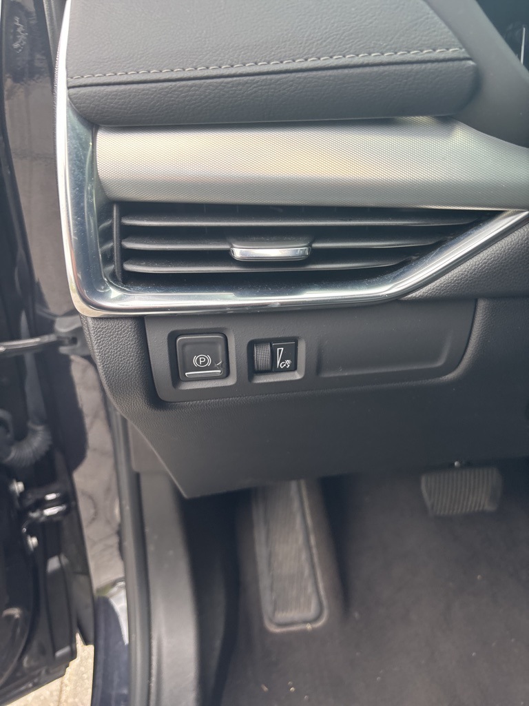 2023 Cadillac XT4 Premium Luxury photo 22