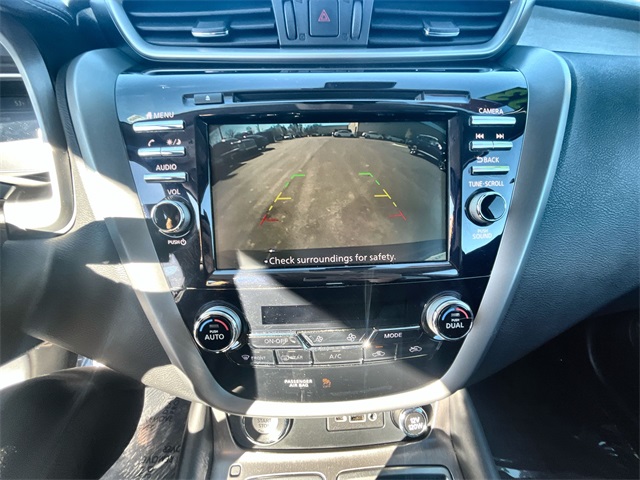 2023 Nissan Murano SV photo 17