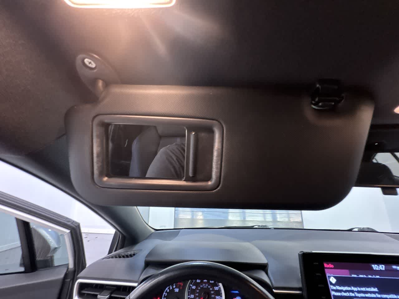 2022 Toyota Corolla SE photo 33