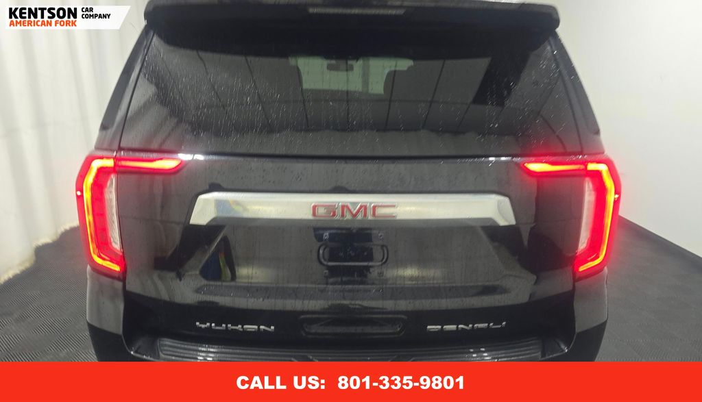 2022 Gmc Yukon Denali photo 2