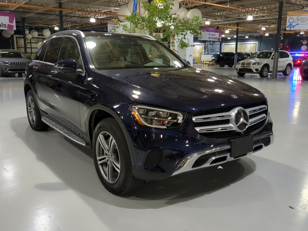 2022 Mercedes Benz GLC 300 4MATIC photo 3