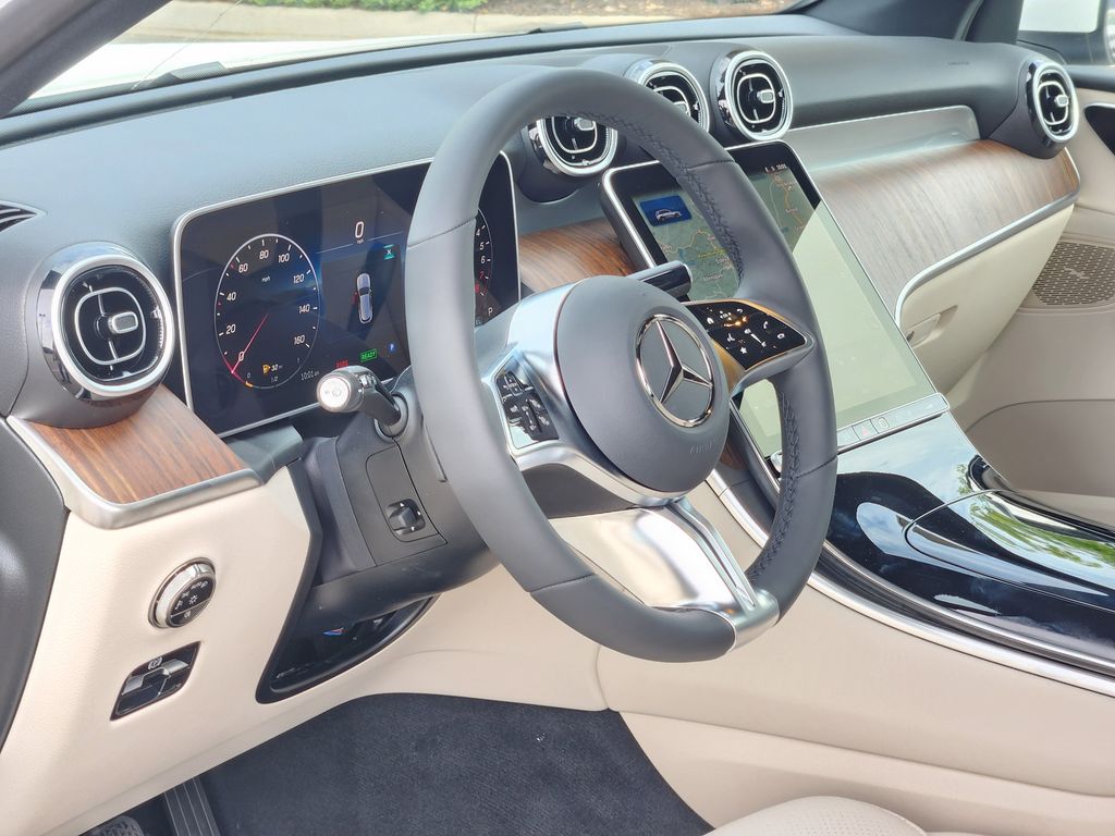 2026 Mercedes Benz GLC 350e 4MATIC photo 11