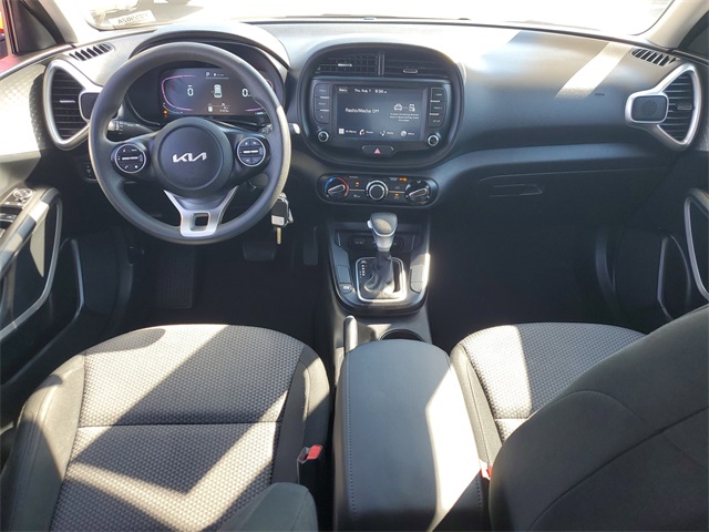 2023 Kia Soul LX photo 9