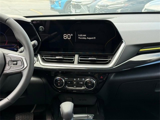 2025 Chevrolet Trax ACTIV photo 8