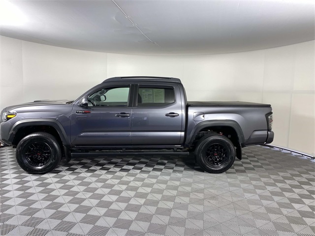 2021 Toyota Tacoma TRD Pro V6 photo 4