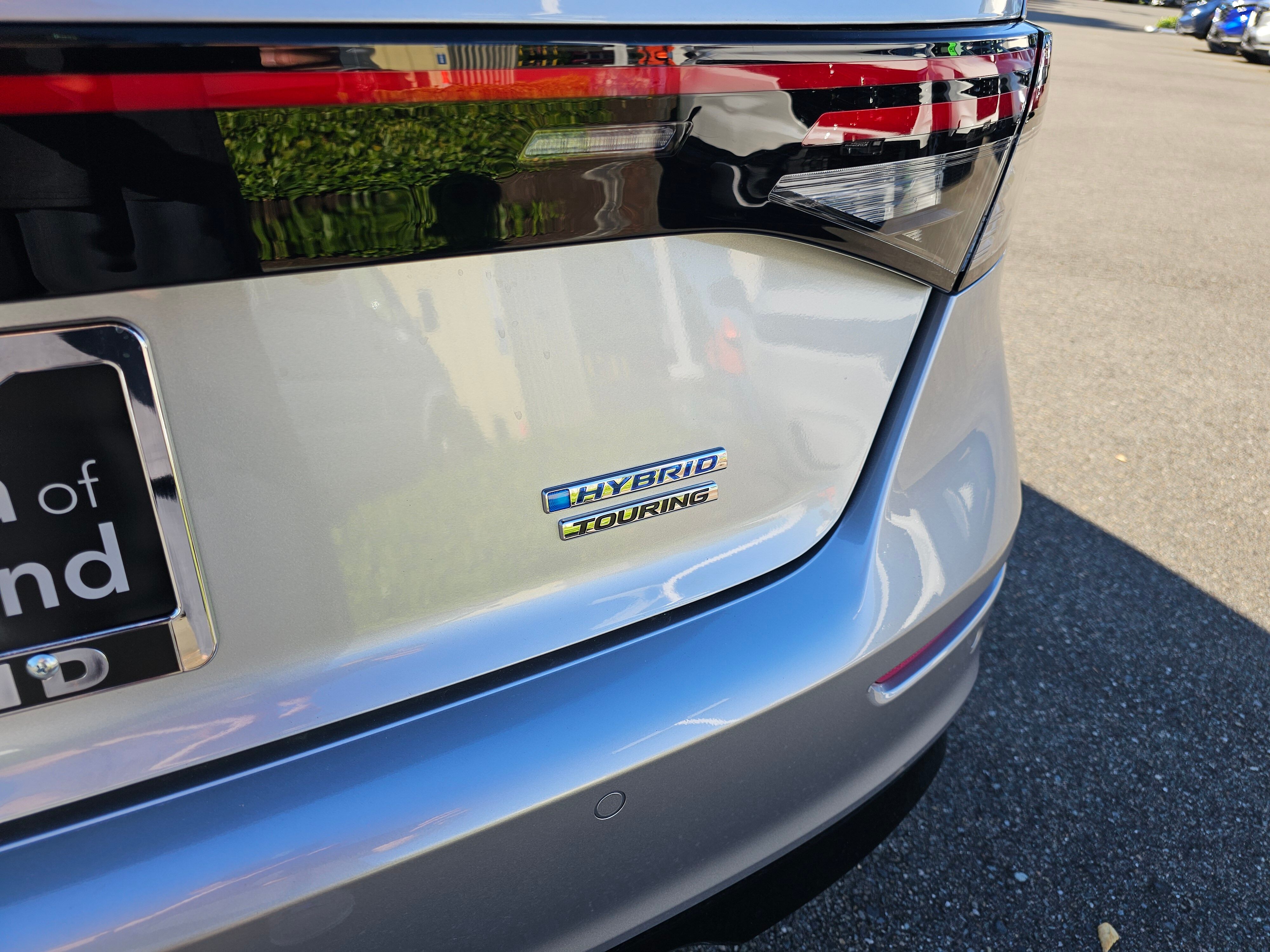 2025 Honda Accord Hybrid Touring photo 8