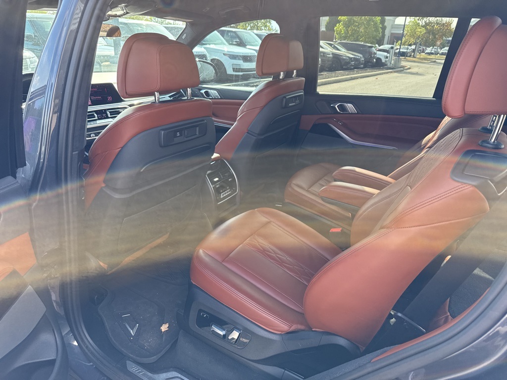 2020 Bmw X7 M50i photo 17