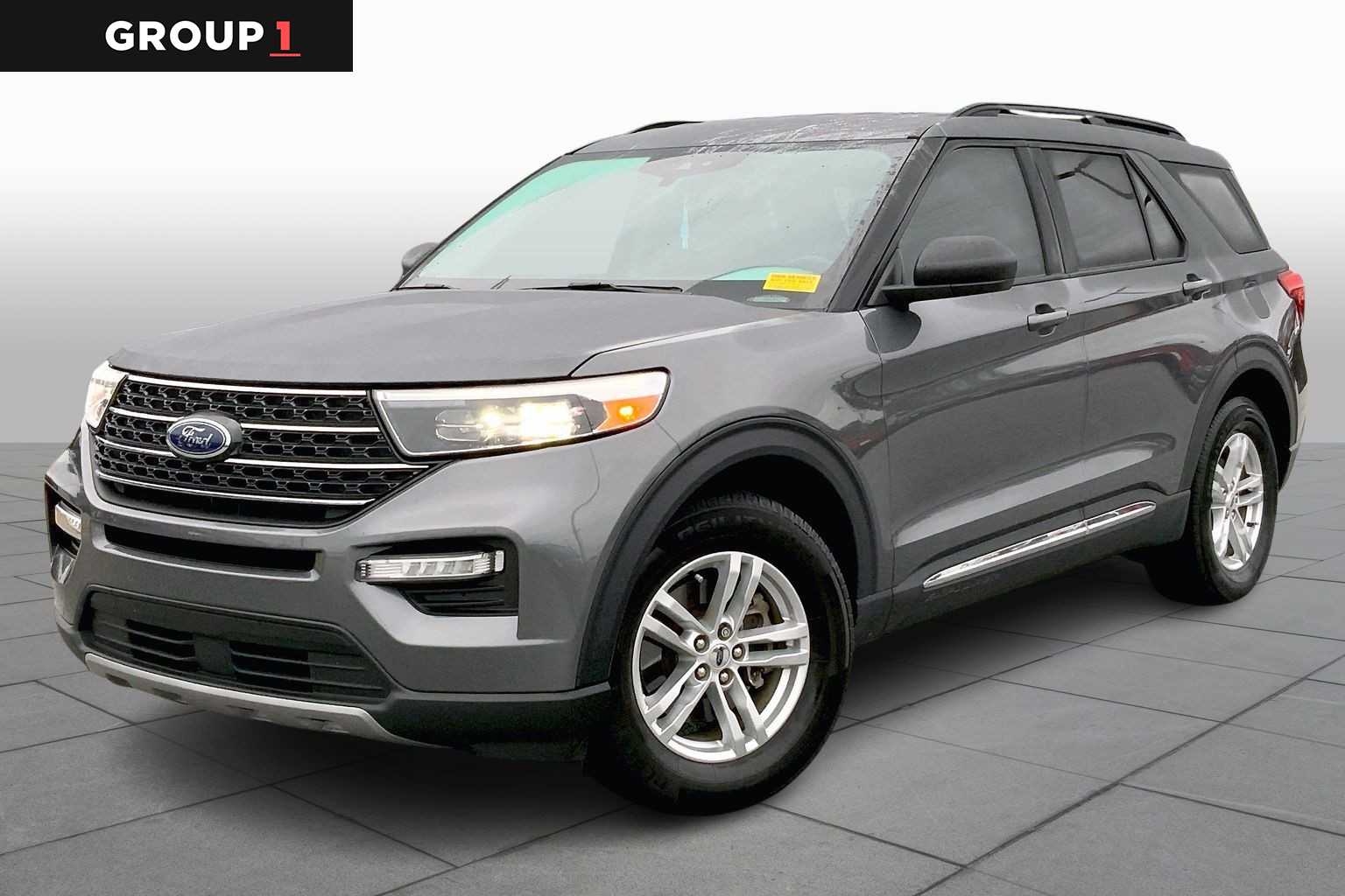 2022 Ford Explorer XLT's photo