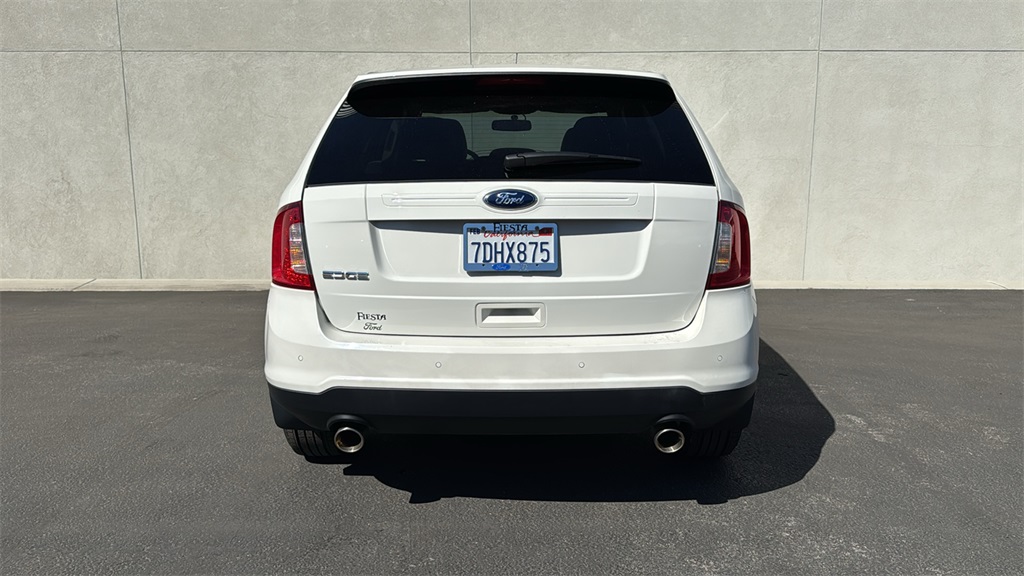 2013 Ford Edge SE photo 3