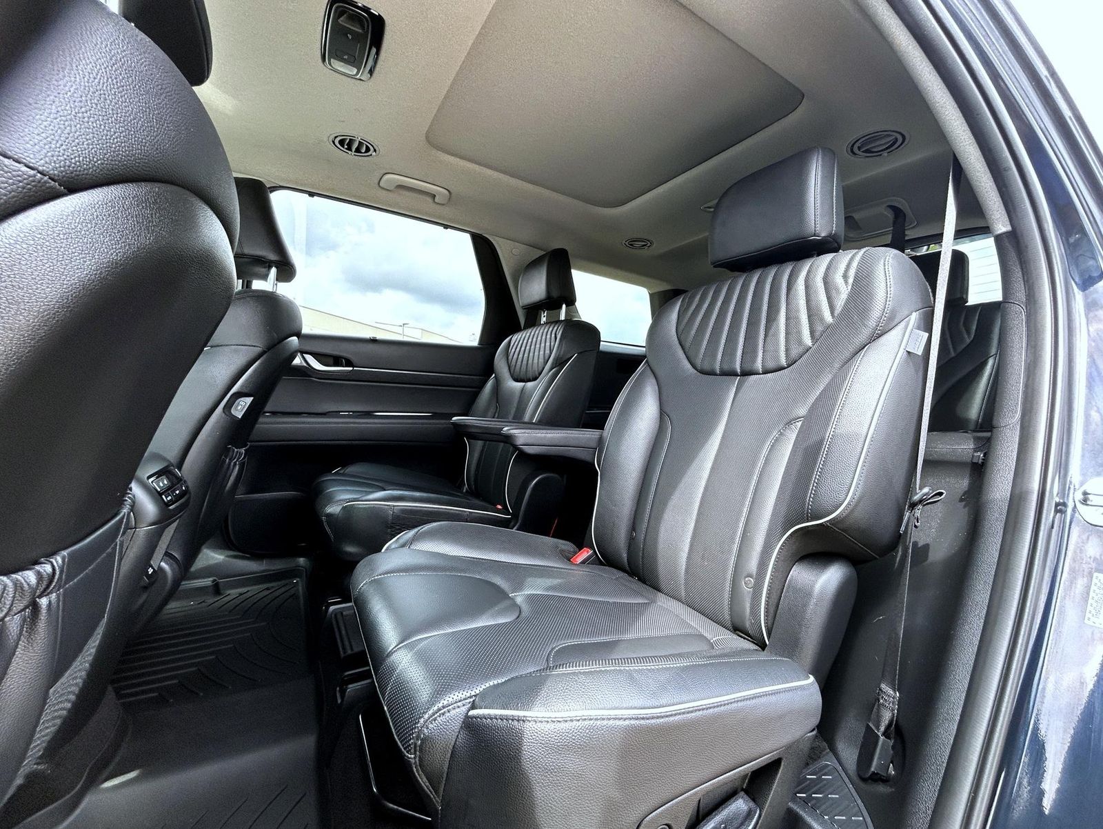 2023 Hyundai Palisade Limited photo 22