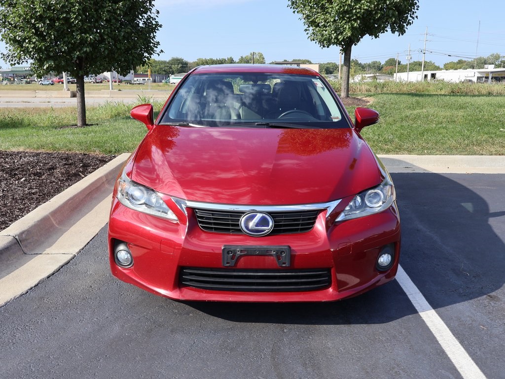 2013 Lexus CT 200h photo 3