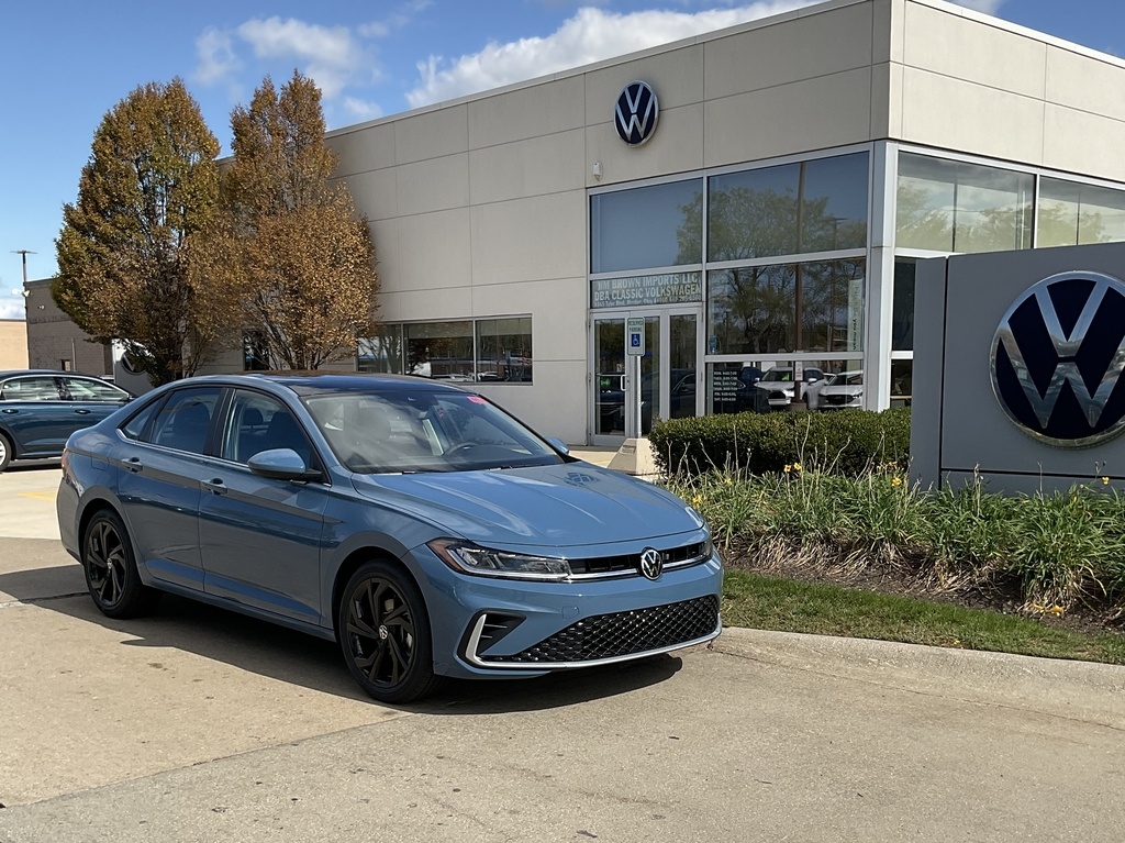 2026 Volkswagen Jetta SE's photo