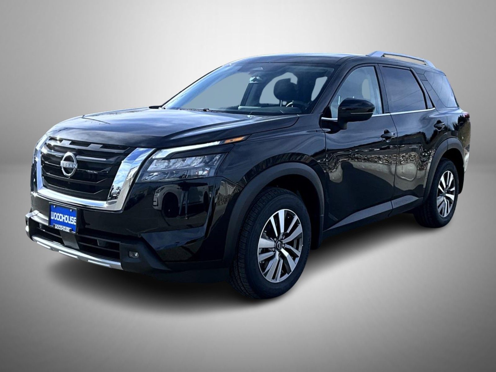 2025 Nissan Pathfinder SL's photo