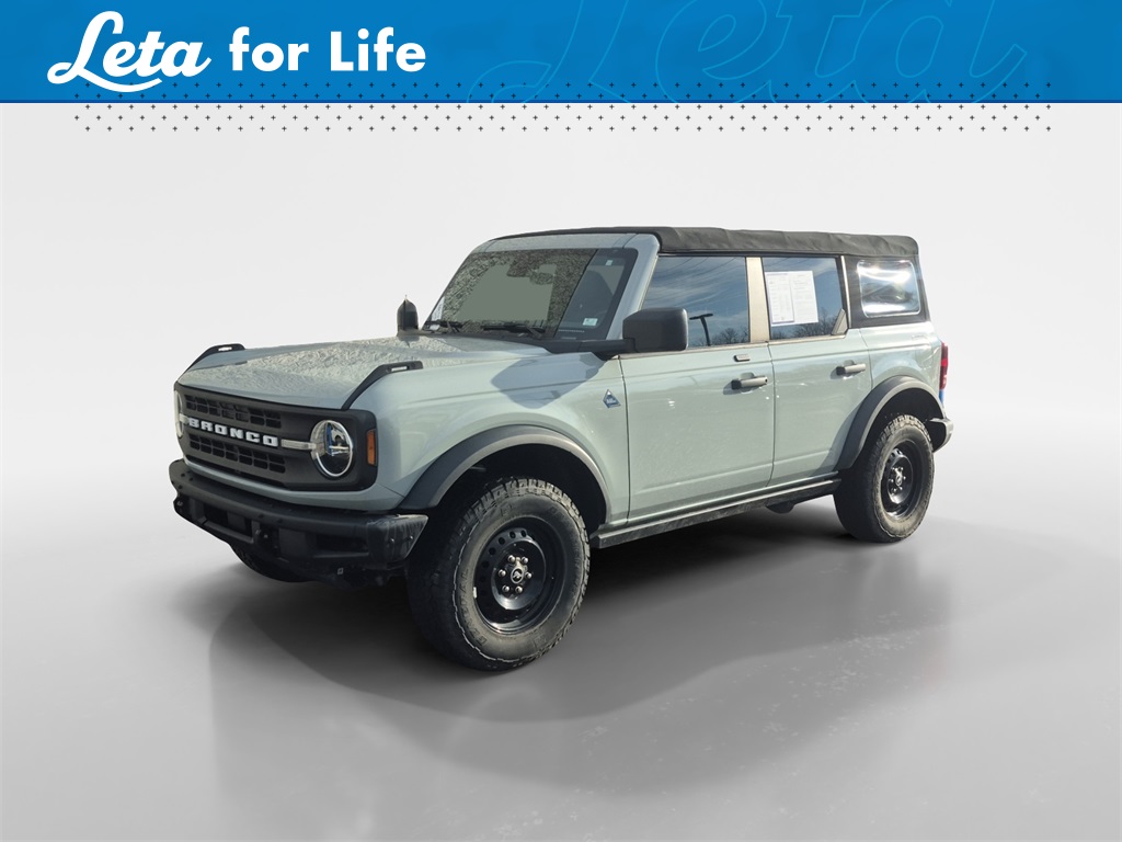 2021 Ford Bronco 4-Door Black Diamond's photo