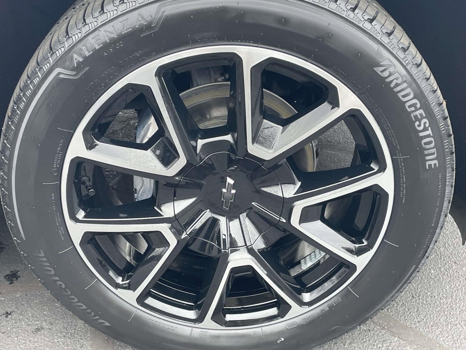 2021 Chevrolet Tahoe RST photo 4