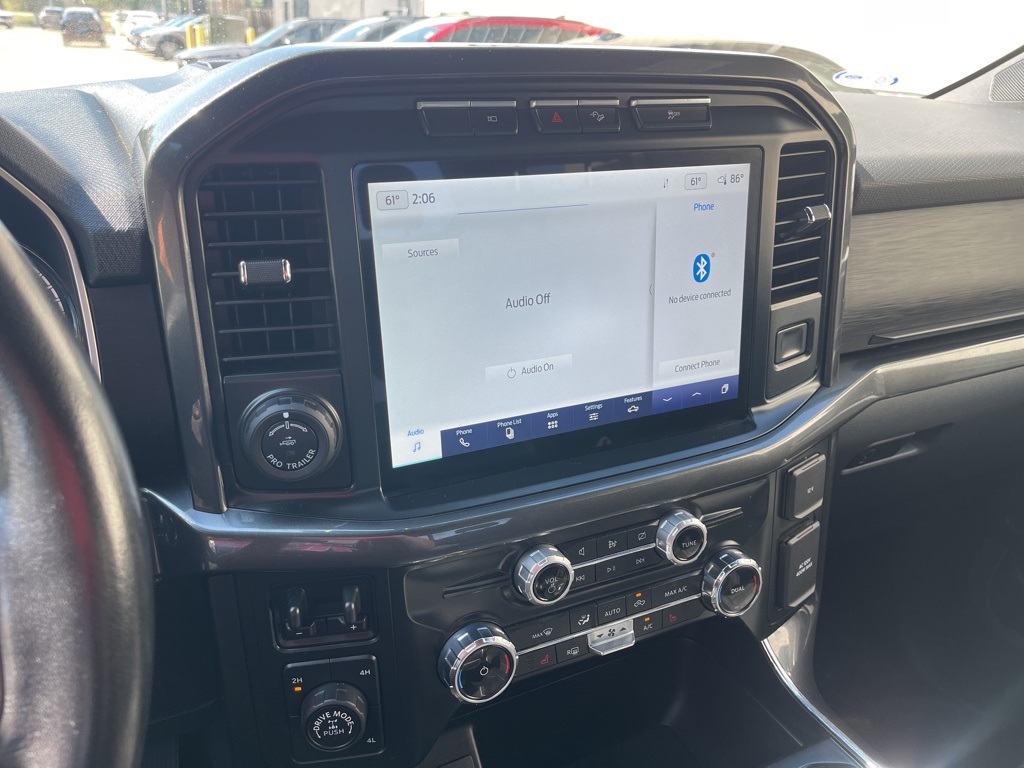 2022 Ford F-150 XLT photo 3