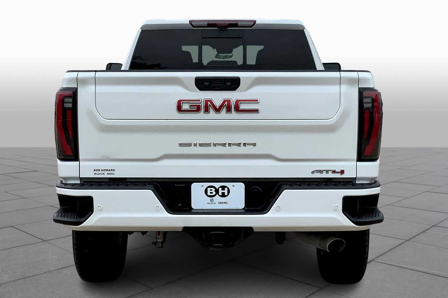 2025 Gmc Sierra 2500 HD AT4 photo 4