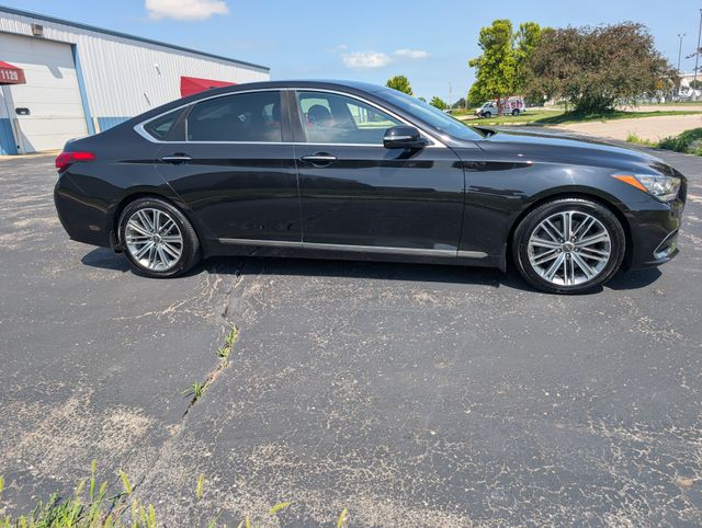 2019 Genesis G80 3.8 photo 2