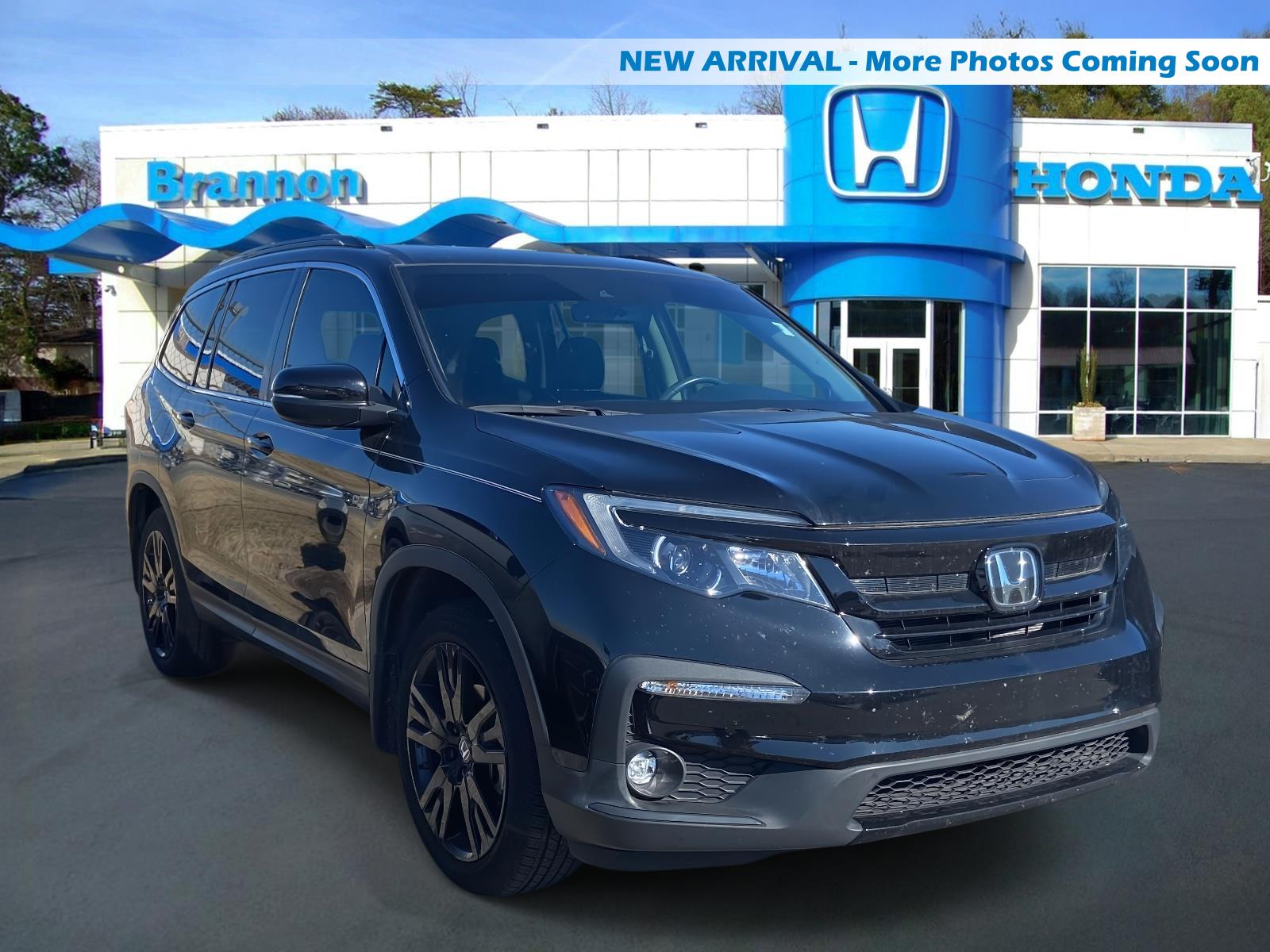2022 Honda Pilot SE's photo