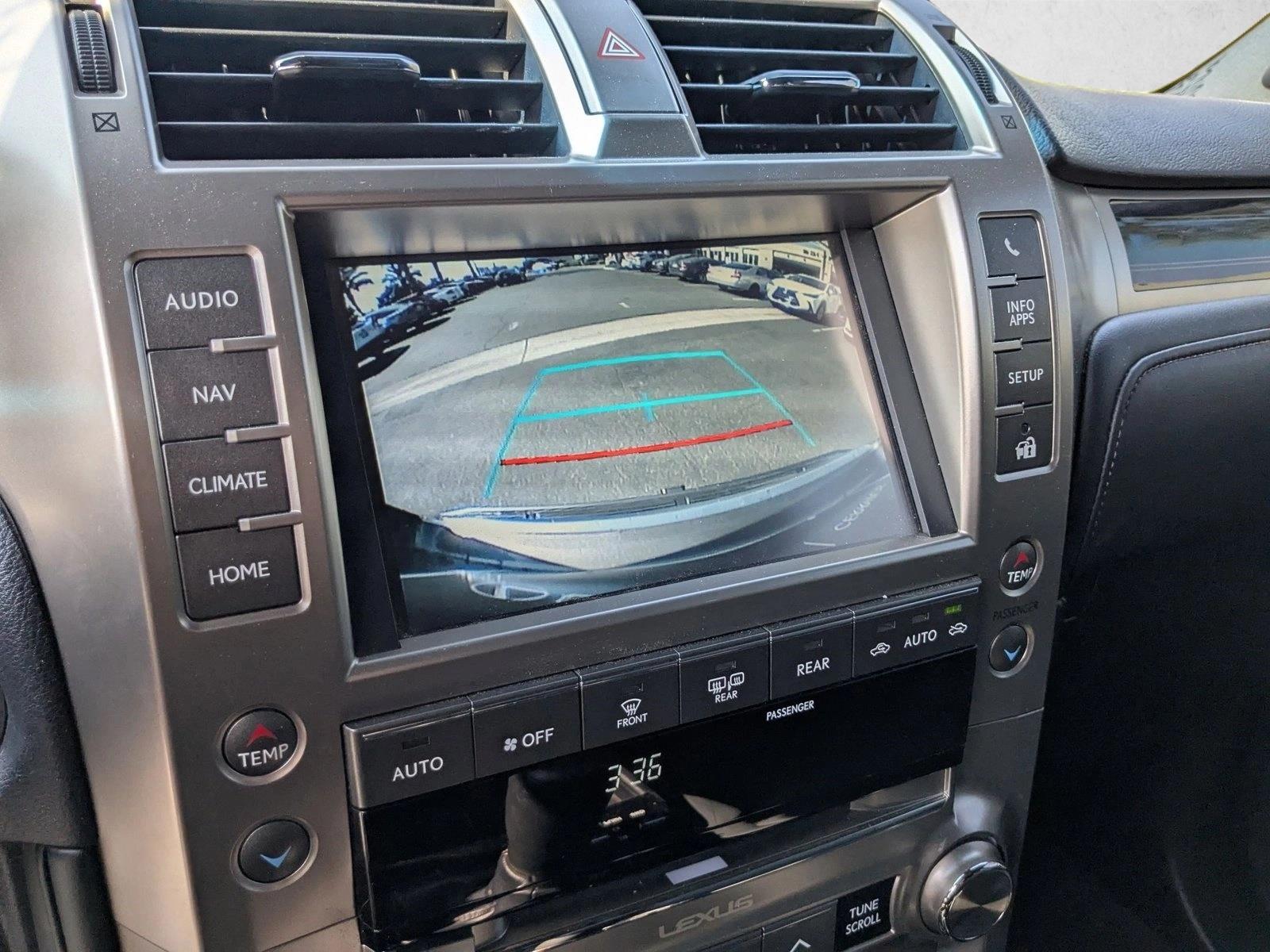 2020 Lexus GX 460 Premium photo 10