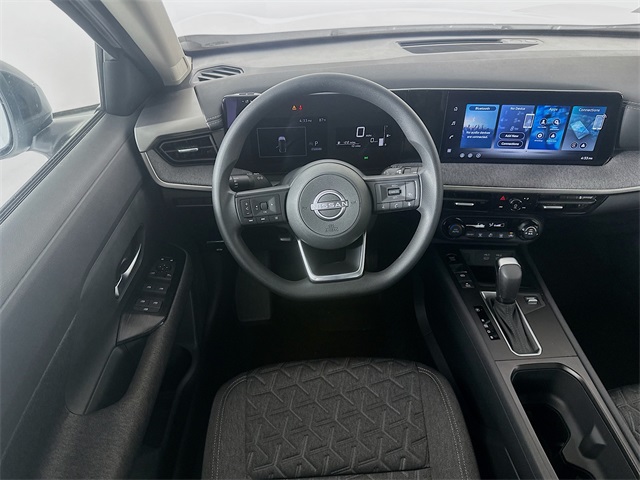 2026 Nissan Kicks SV photo 21