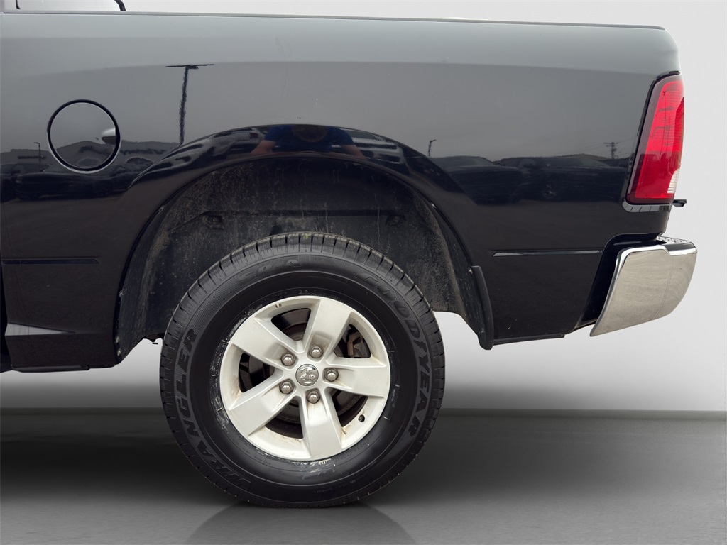 2023 Ram 1500 Classic SLT photo 22